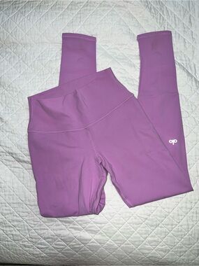 ALO Yoga Purple High Waisted Leggings Size S